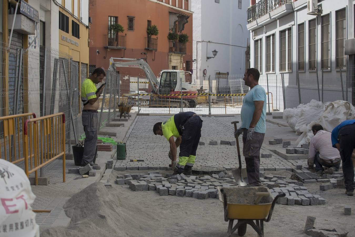 El zafarrancho de obras afecta a casi todo los barrios y toma el Centro